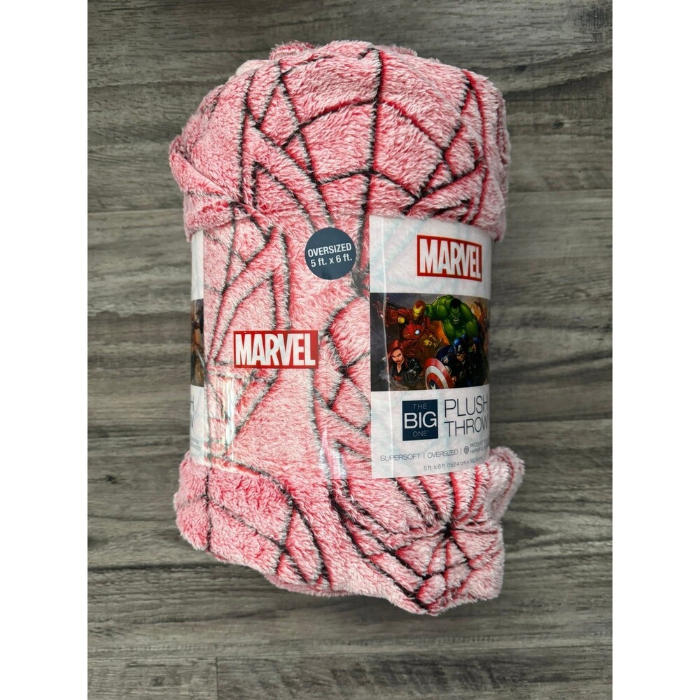 Marvel Spider-Man Oversized Plush Throw Blanket in pink- 5x6